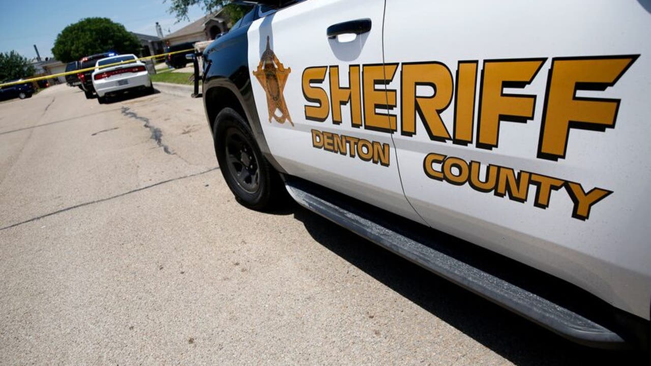 Man killed by deputies during warrant service in Sanger, Texas Rangers investigating
