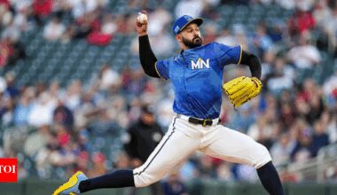 Twins’ Pablo Lopez to miss 8–12 weeks after shoulder injury sends him to IL | MLB News