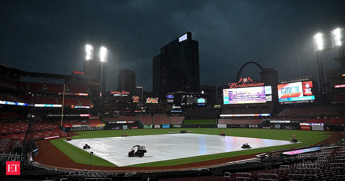 Dodgers vs. Cardinals game delayed by weather, now scheduled to start at 9:30 p.m. ET