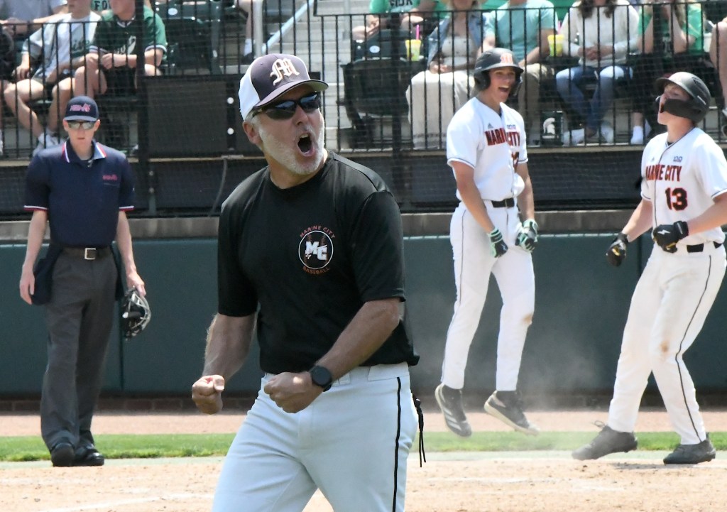 Photo gallery from Marine City vs. Olivet in the D3 baseball semifinals – Macomb Daily