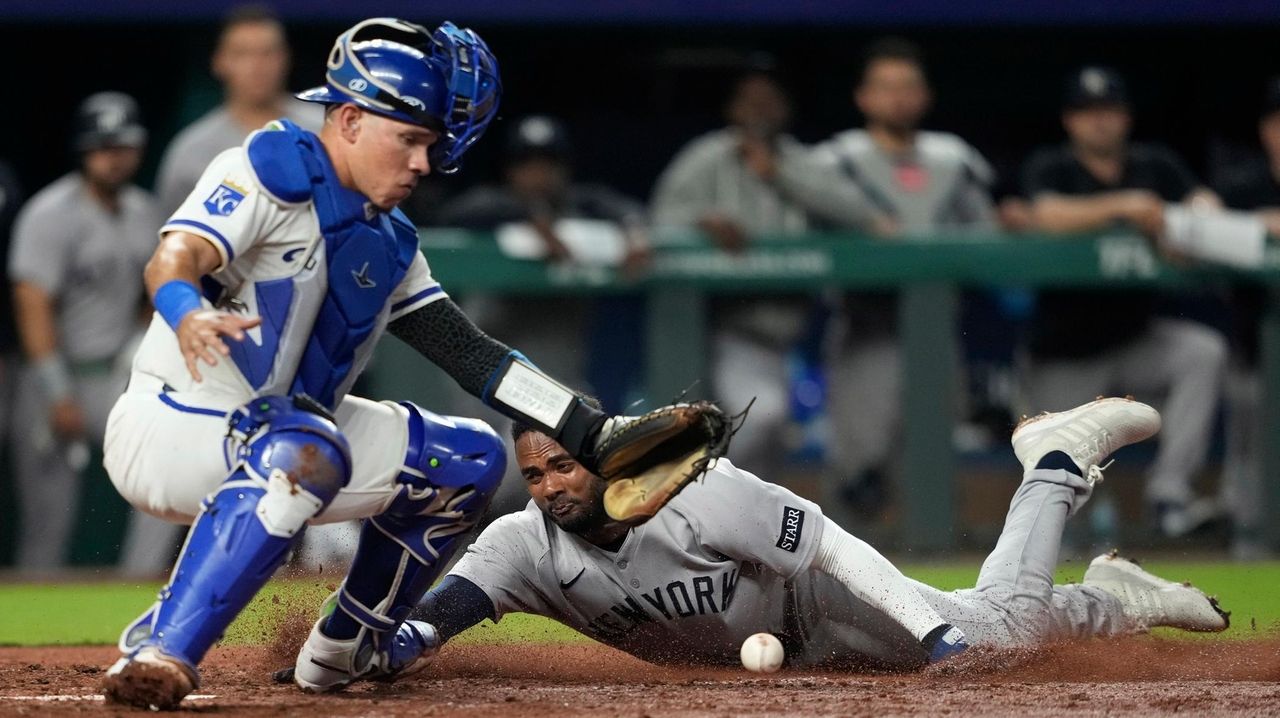 Yankees complete sweep in KC as Pablo Reyes scores on Royals' error in eighth