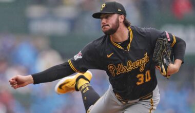 Paul Skenes makes MLB history after being failed once again by Pirates offense vs. Cubs