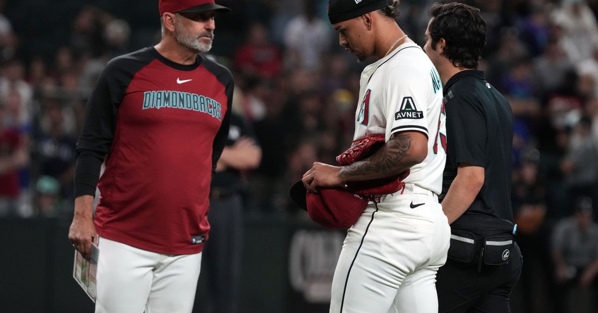 Snakepit Roundtable: And you get Tommy John! And you get Tommy John!