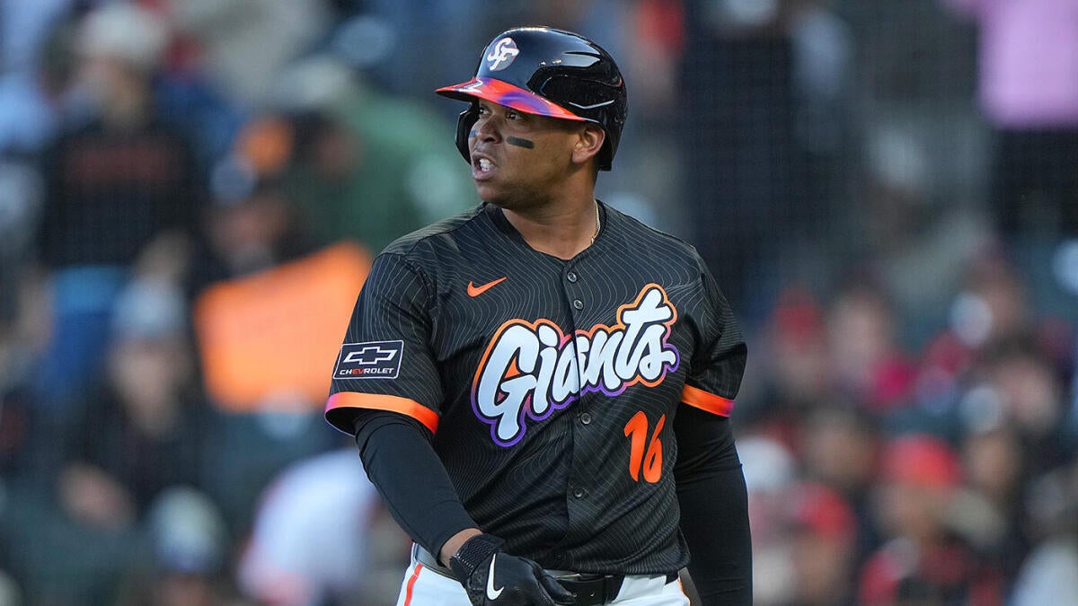 Rafael Devers debuts with Giants, drives in run vs. Guardians days after shocking blockbuster trade