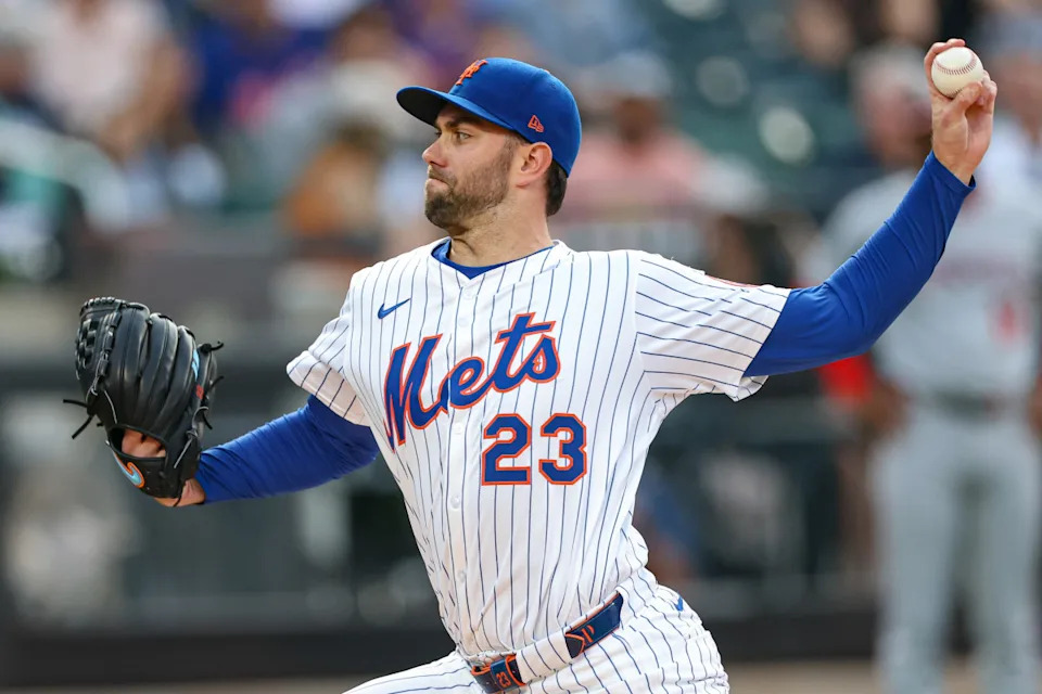 New York Mets starting pitcher David Peterson (23)Vincent Carchietta-Imagn Images