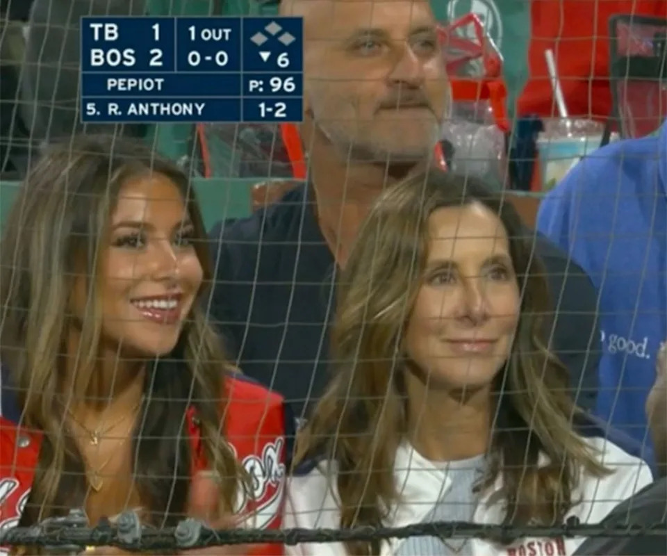 Lia Anthony and her mom Lori Anthony at the Red Sox-Rays game on June 10, 2025. X