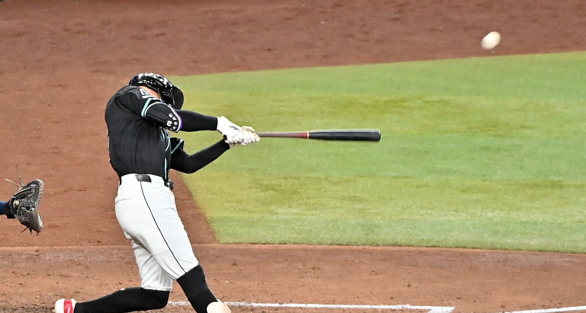 Pavin Smith faces the crossroads with Arizona Diamondbacks as they weigh his fate against righties' dominance