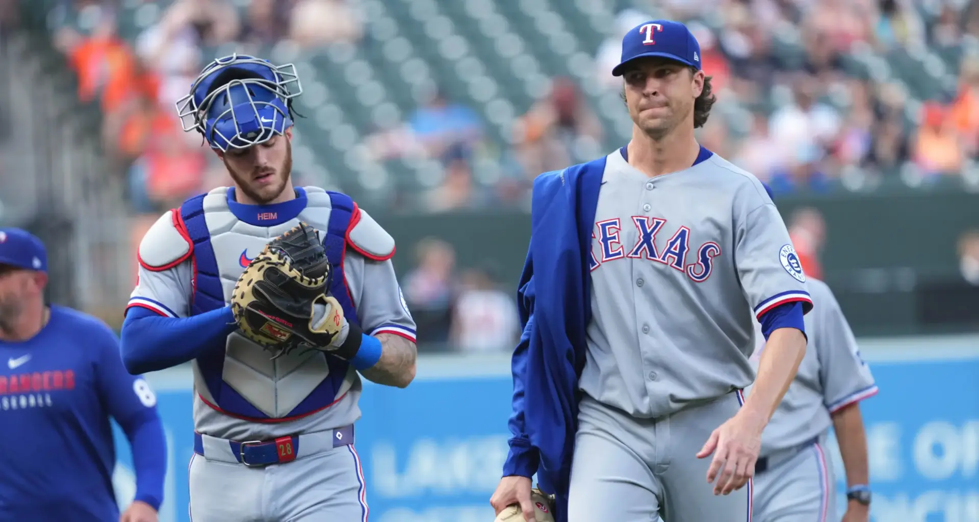 Jacob deGrom stands at a career crossroads as Texas Rangers decide between playoff hope or rebuilding dreams