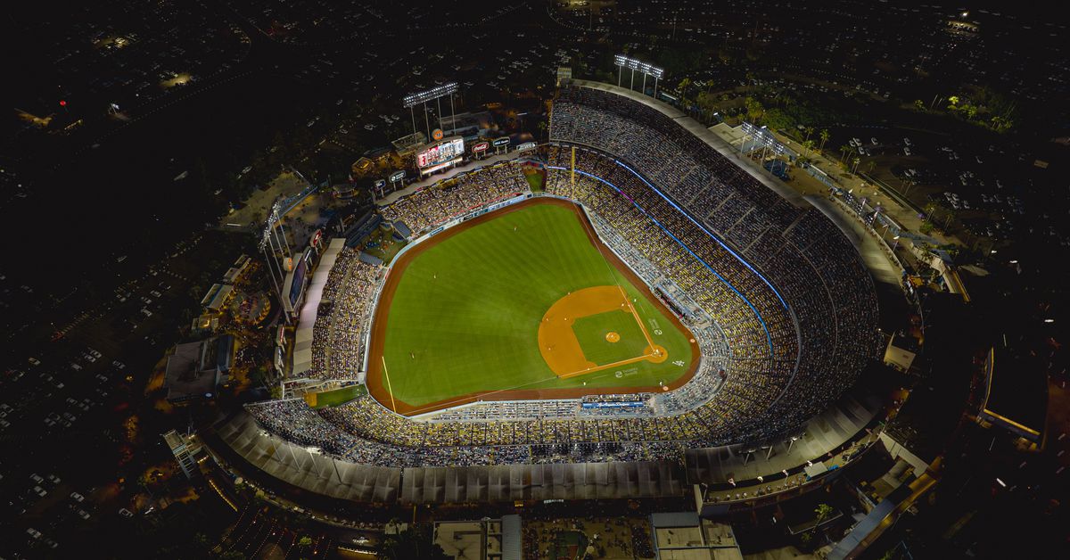 What are Giants fans’ favorite rivalry memories?