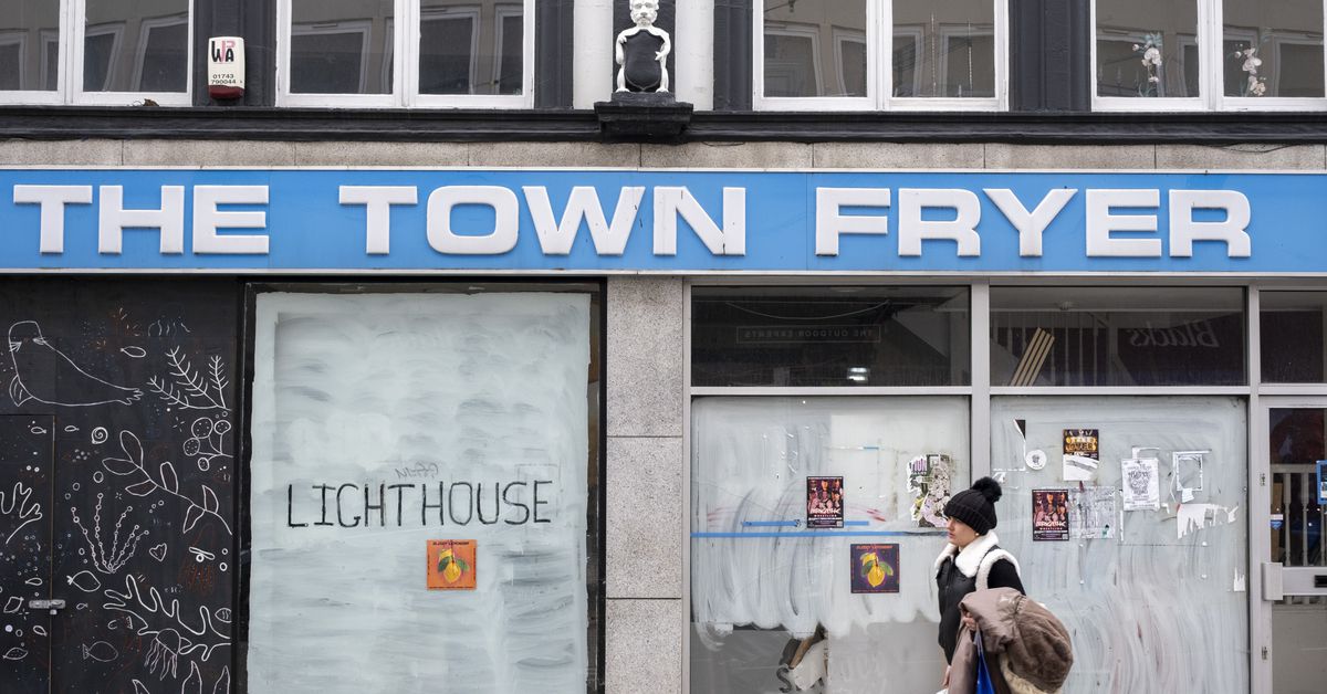 The Halfway Point - Game 81: Reds vs. Yankees (7:10 PM ET) - Singer vs. Fried