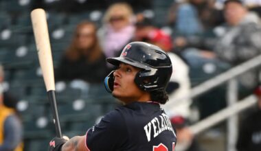 Ralphy Homers Again, Robert Arias Stays Hot In ACL Win