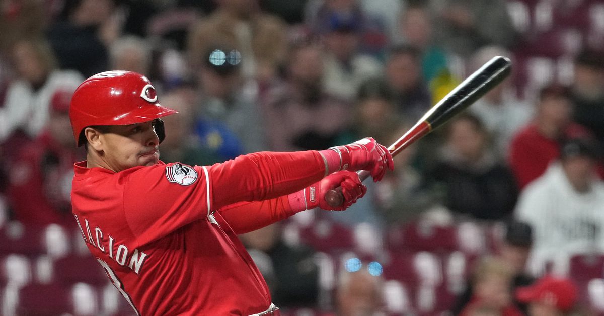 What should the Reds do with a healthy Christian Encarnacion-Strand?