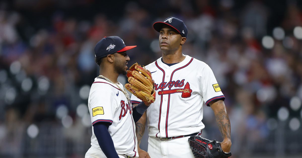 Unclear if rock bottom, but Atlanta Braves hit it anyway in 11-10 stunner loss to Arizona Diamondbacks