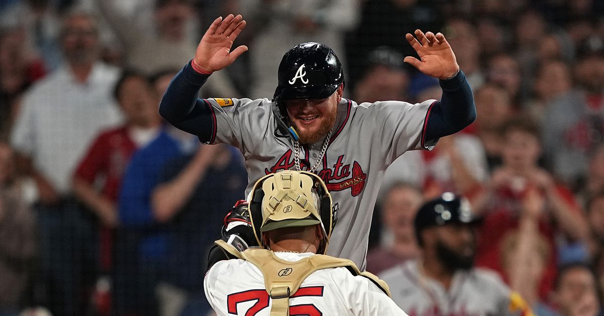 Would someone give Alex Verdugo a bus ticket already?