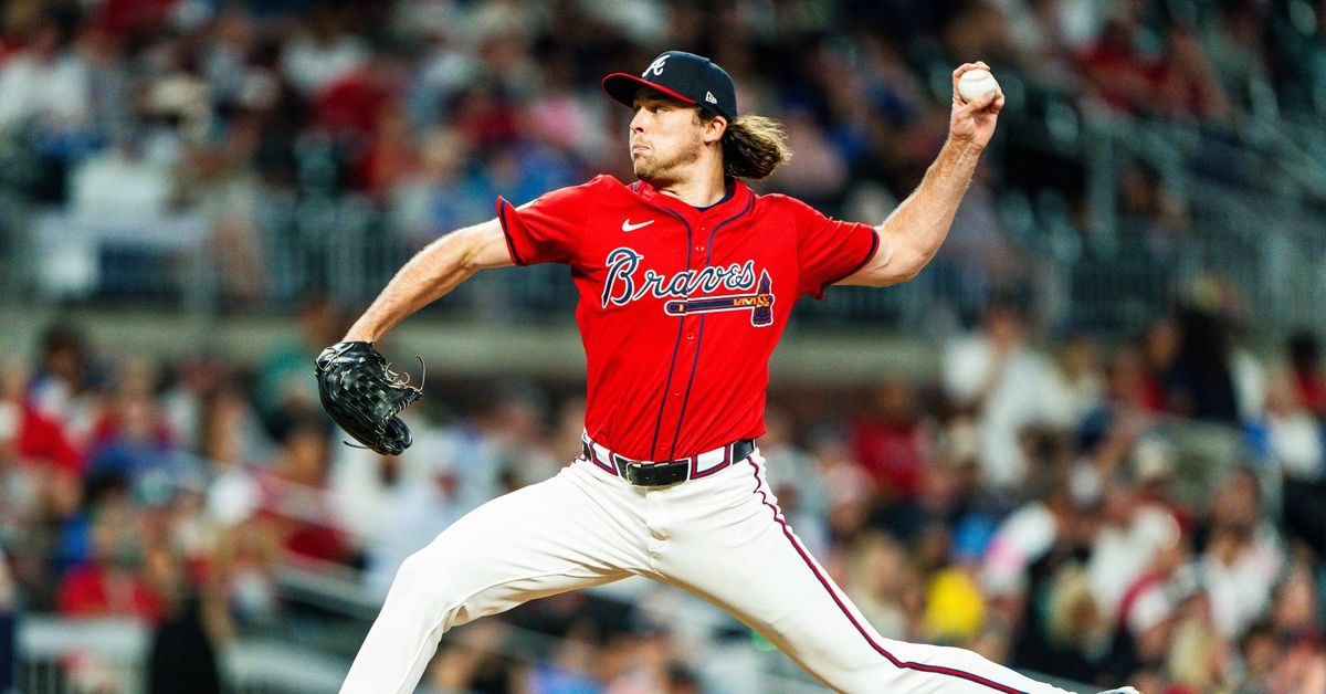 Braves recall Dylan Dodd; other bullpen roster moves reportedly pending