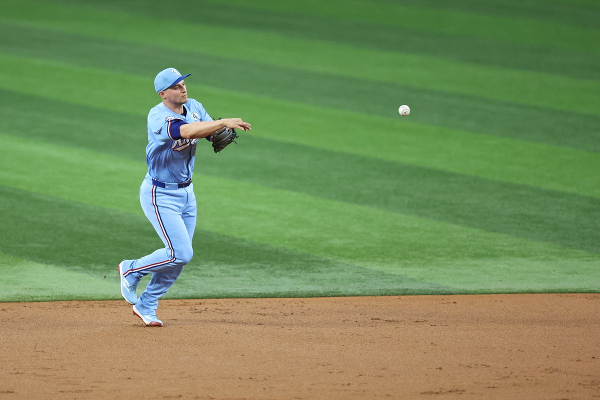 MLB: JUN 01 Cardinals at Rangers