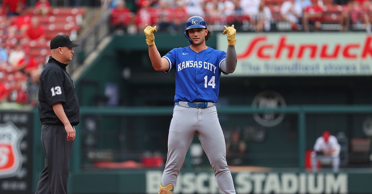 Royals drop DH game one 6-5 in extra innings