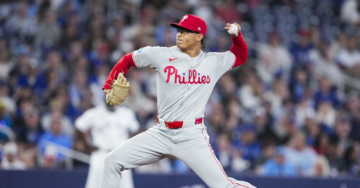 Luzing it: Blue Jays 9, Phillies 1