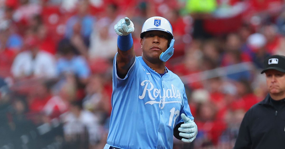 Royals Win Game Two of Their Double Header 7-5