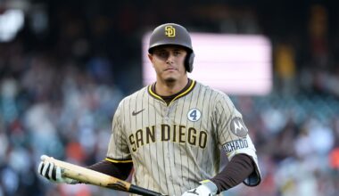 Padres on winning side in tough month