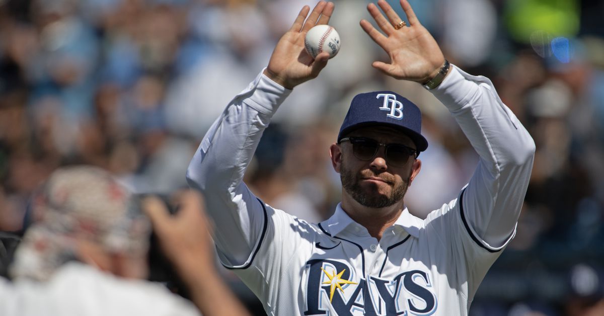 A Legend to Remember, A Game to Forget: Rays 10, Marlins 11