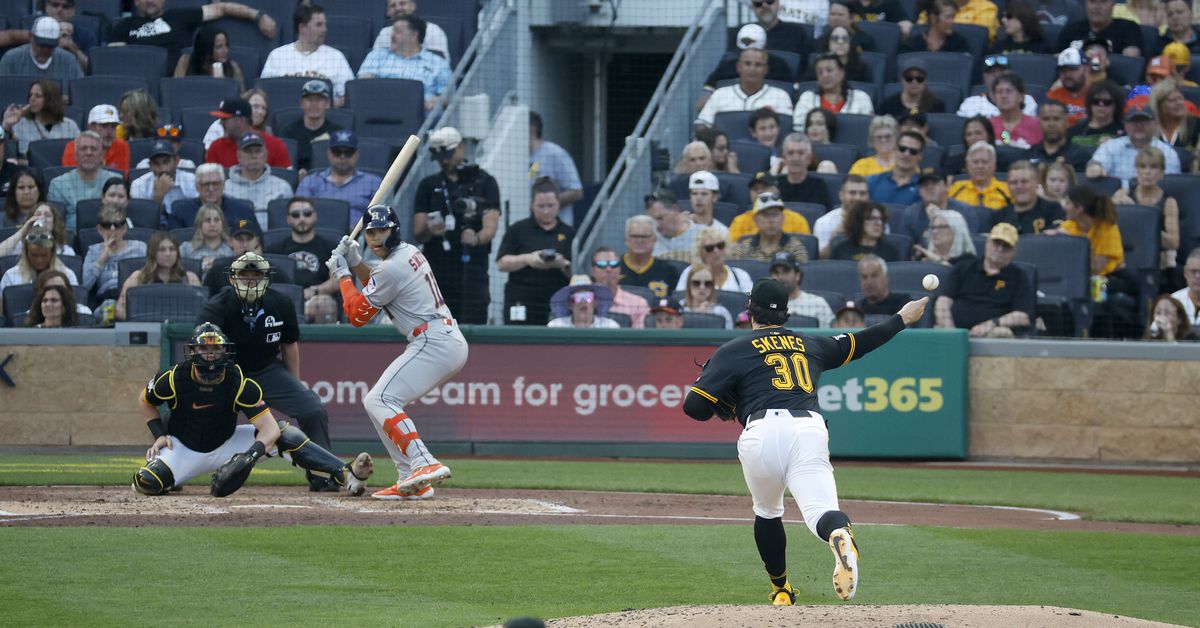 Yankees Rivals: Astros win pitchers’ duel versus Pirates and Skenes