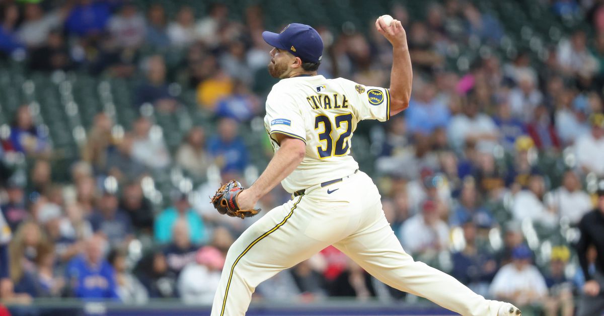 Aaron Civale requests trade after bullpen transition