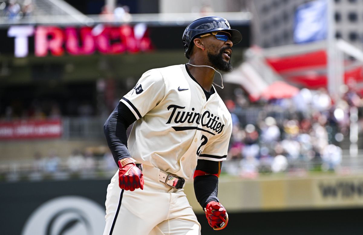 Milwaukee Brewers v Minnesota Twins