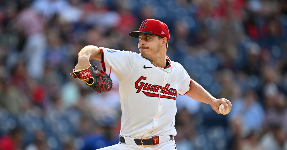 Blue Jays 10 - Guardians 6: Bring Me Chase DeLauter Please