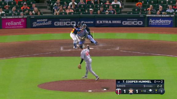 Mauricio Dubón's walk-off single lifts Astros over Twins 2-1, sweep 3-game series