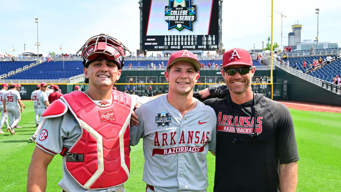 Wood’s No-Hitter Continues Hogs’ College World Series Campaign