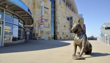 Twins Beat Writers Hold Closed-Door Meeting - Just For Fun