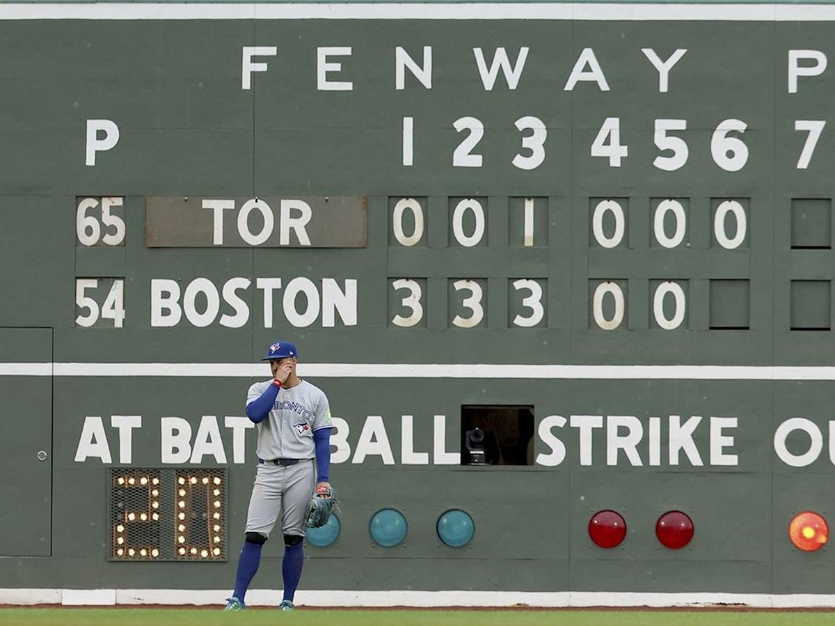 Chris Bassitt bombs as Blue Jays rocked in 15-1 Beantown blowout