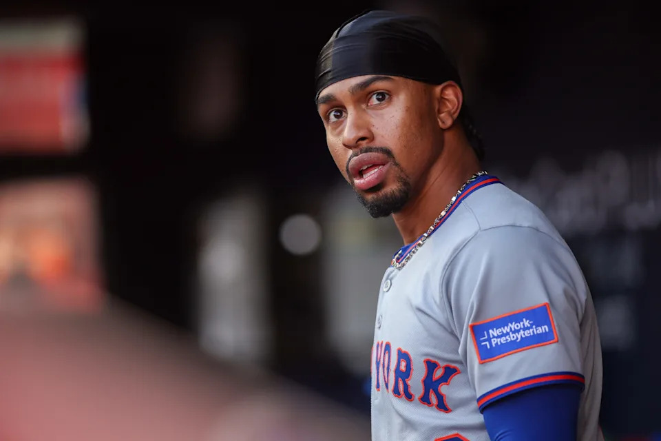New York Mets shortstop Francisco Lindor (12) in the dugout against the Atlanta Braves in the first inning on June 19, 2025, at Truist Park.