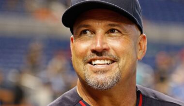 Atlanta Braves hire Fredi Gonzalez as third base coach