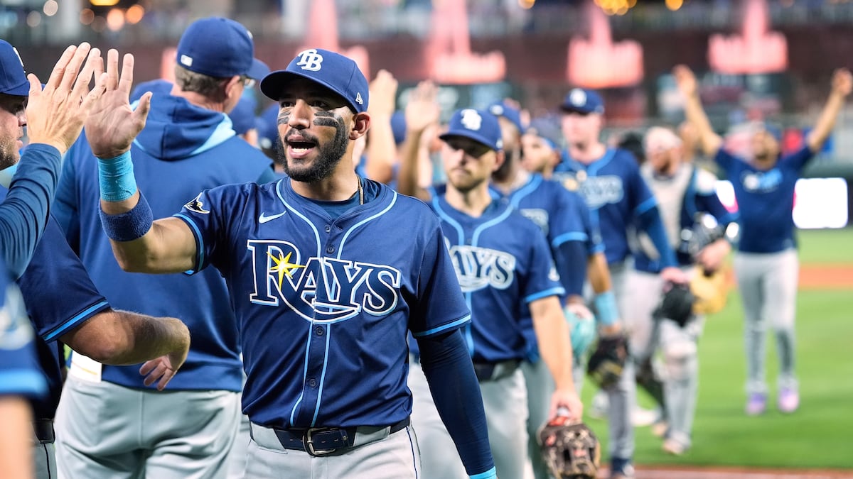 Are these really Kevin Cash’s Rays bunting their way to a victory?