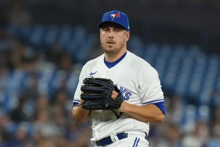 Blue Jays pitcher Erik Swanson is at risk of being DFA'd #bluejays #mlb