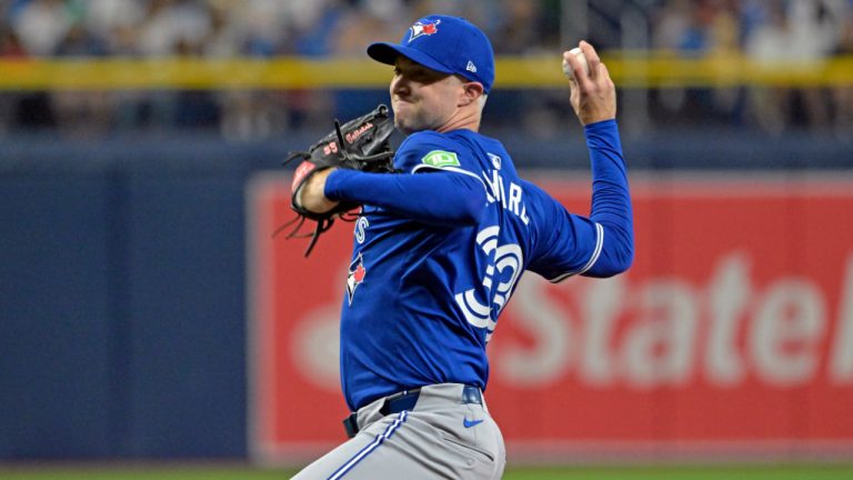 Another former Toronto Blue Jays pitcher signs with the Arizona Diamondbacks after win over Toronto