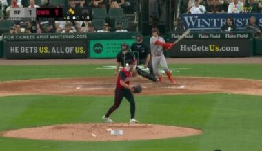 Patrick Bailey's clutch 2-run triple lifts Giants over White Sox, 3-1