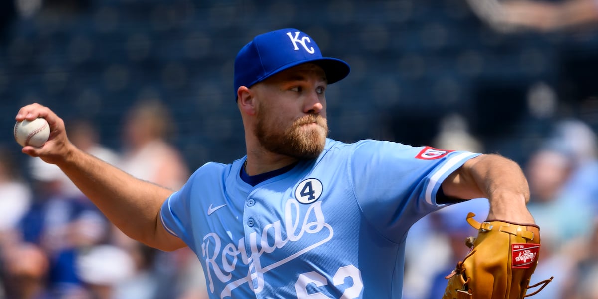 Royals option Bowlan to Omaha after loss to White Sox