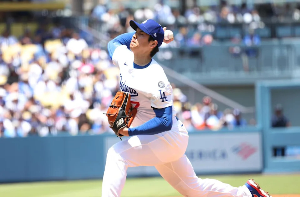 Dodgers pitcher Shohei Ohtani delivers in the first inning against the Nationals on Sunday.