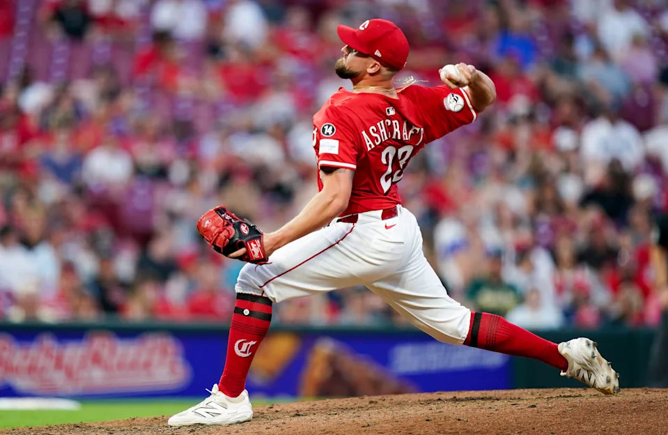 Prior to Tuesday's series-opener against the Minnesota Twins, the Reds announced righty Graham Ashcraft was placed on the 15-day injured list due to a right groin strain.