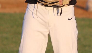 Prep baseball: Fourth-ranked (1A) Savages shut out Mustangs | Sports