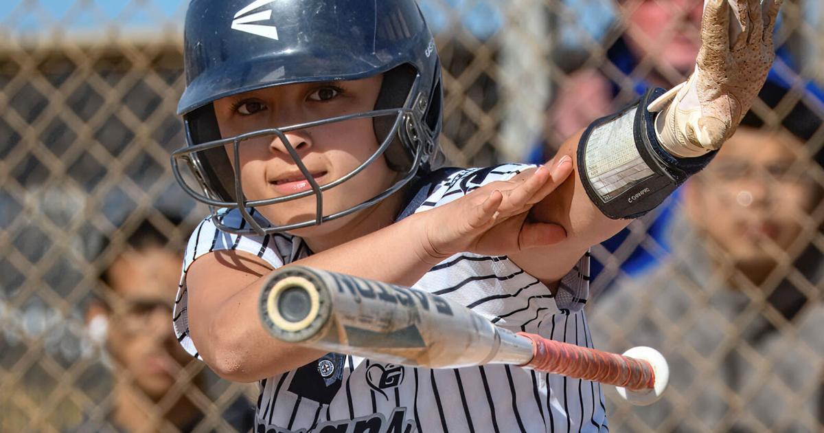 Orcutt Academy rolls into Division 5 regional final | High School