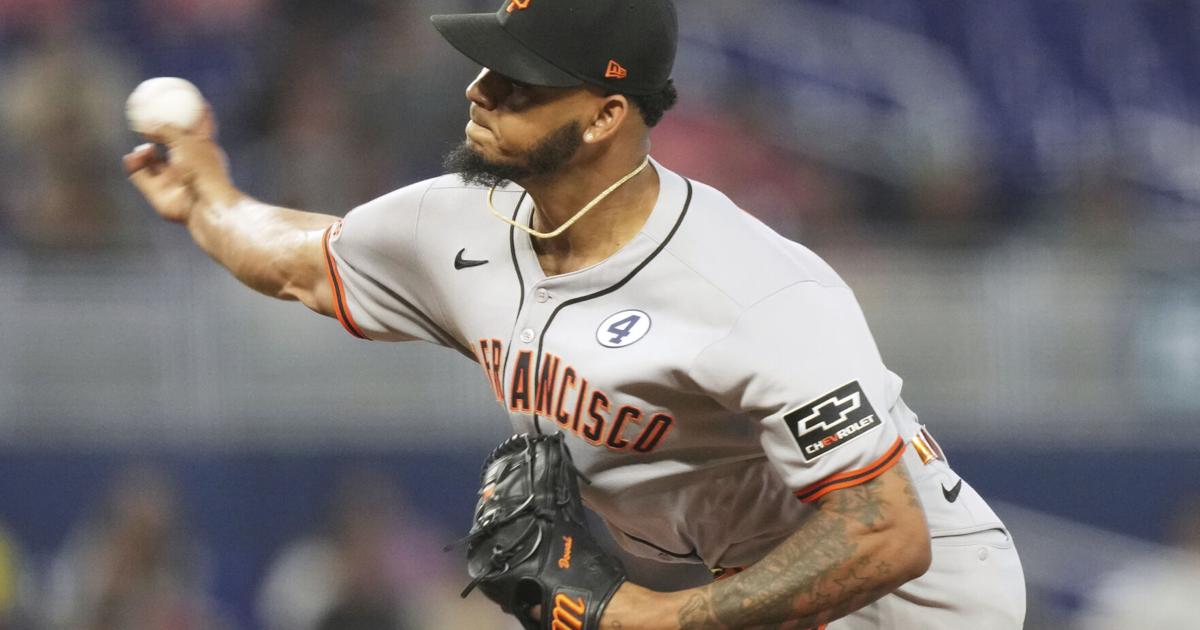 Giants' pitching is winning games despite the team's offensive woes | MLB