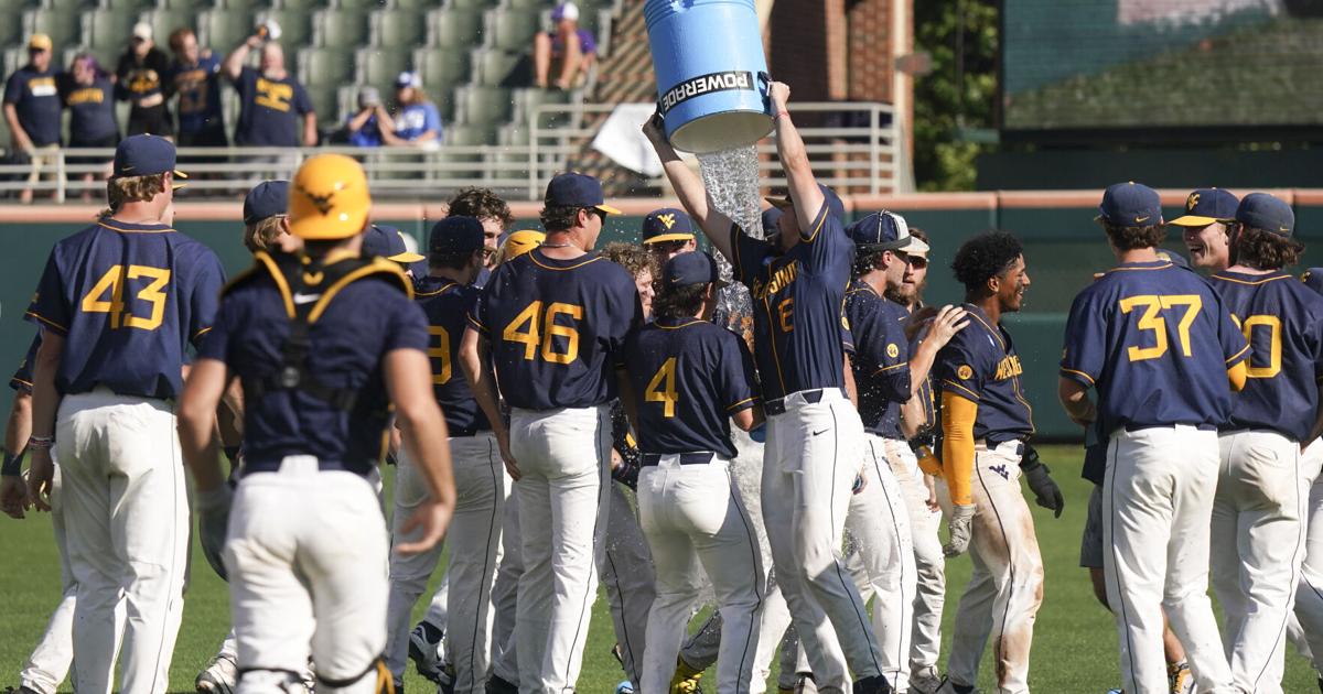 Mountaineers hang on to defeat Wildcats 13-12 to wrap up Clemson Regional | WVU Mountaineers
