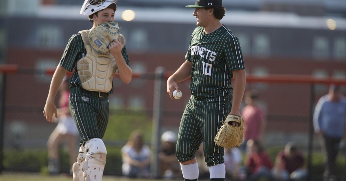 Young Hornets bounced by experienced Salem team in D4 playoff opener | Sports