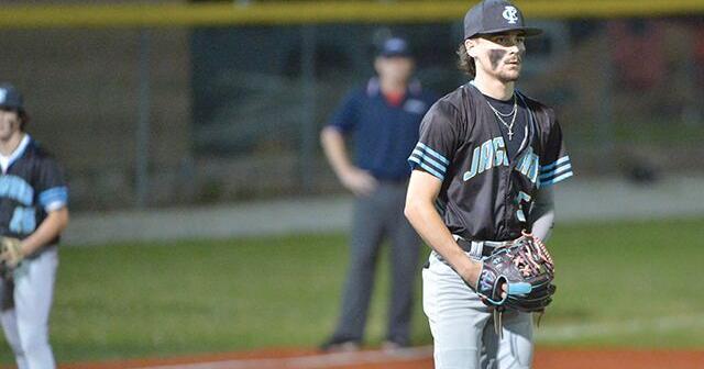 Jaguars fall in region semis to Golden Eagles , 5-1 | Sports