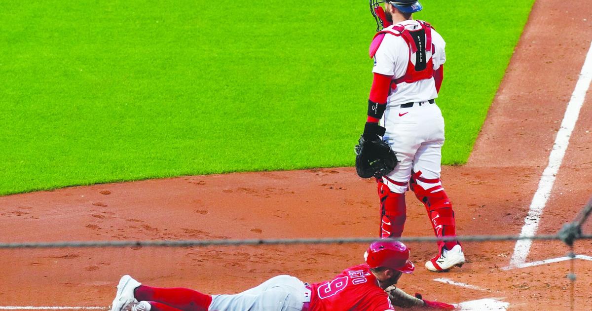 Angels manufacture run in 10th to top Sox | Sports
