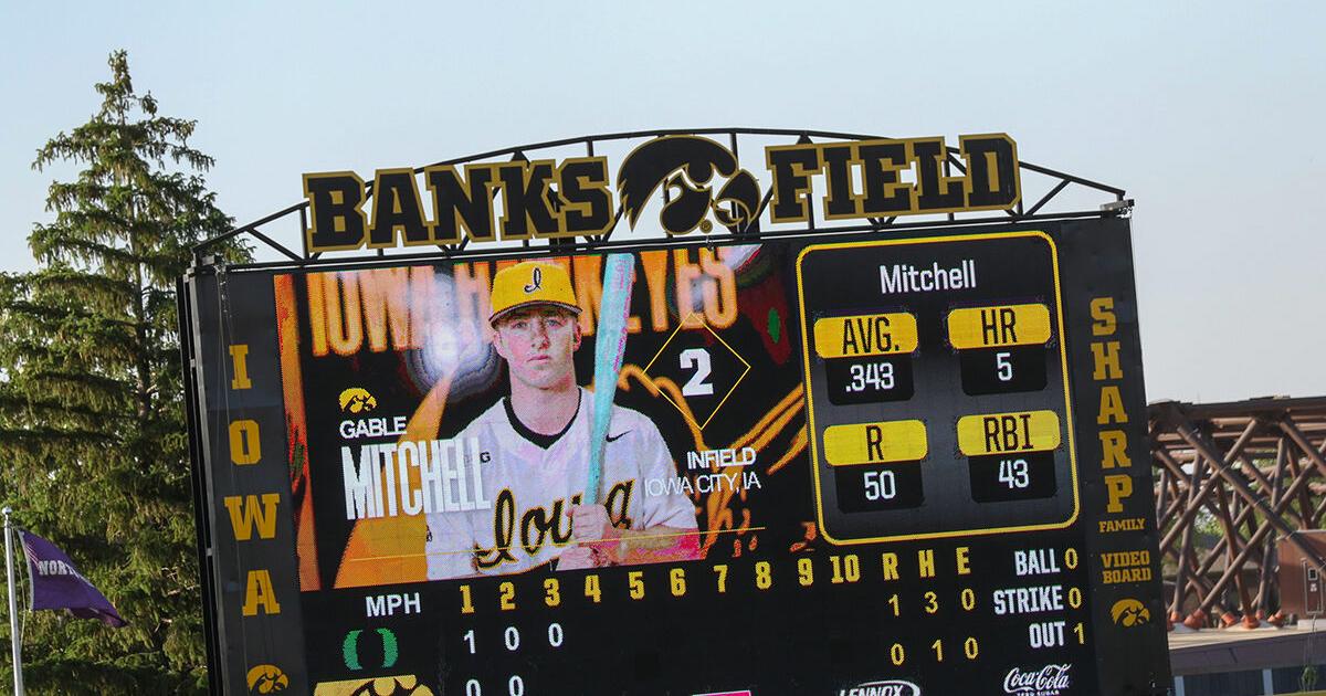 College baseball: Second phase of Duane Banks Field renovation up for approval | The Hawk Eye - Burlington, Iowa